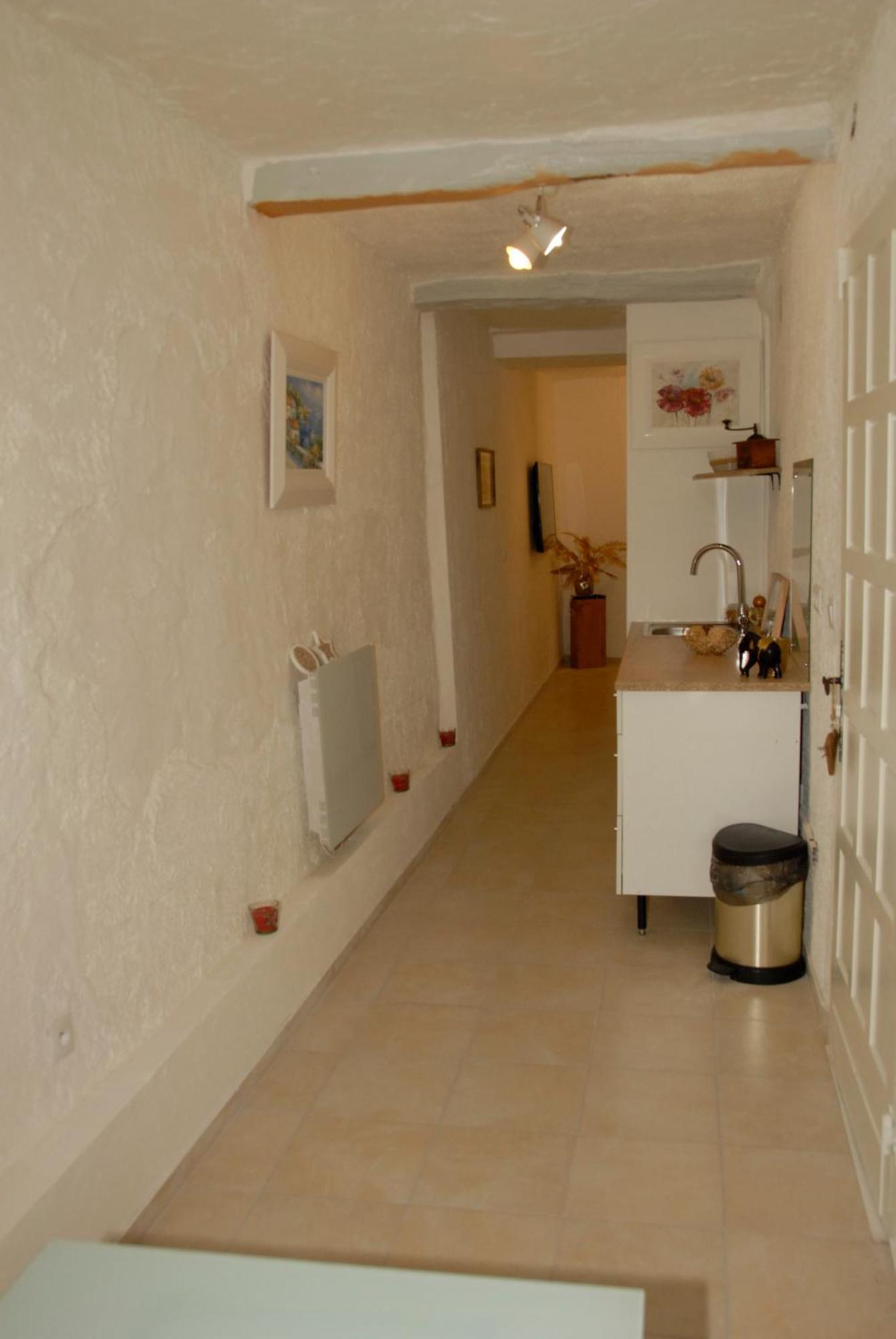 Appartement Joli Havre De Paix à Vence Extérieur photo